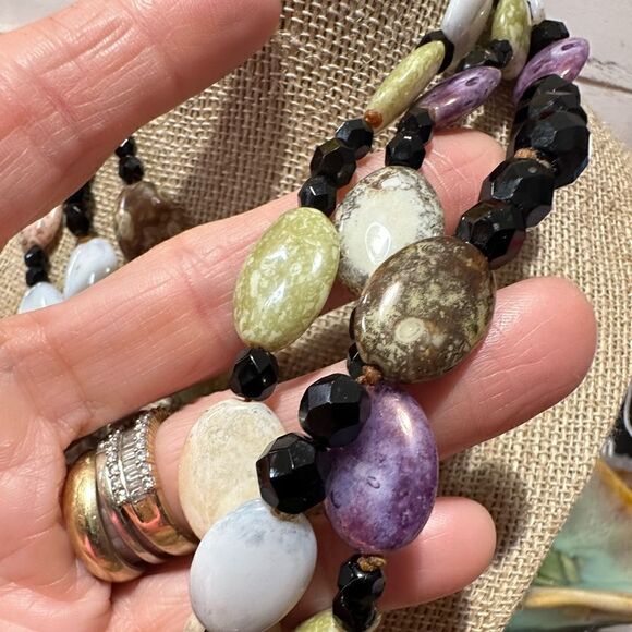 “On the Rocks”Genuine Gemstones 48” Strung Beautiful Onyx Jasper Quartz Necklace - Picture 4 of 4